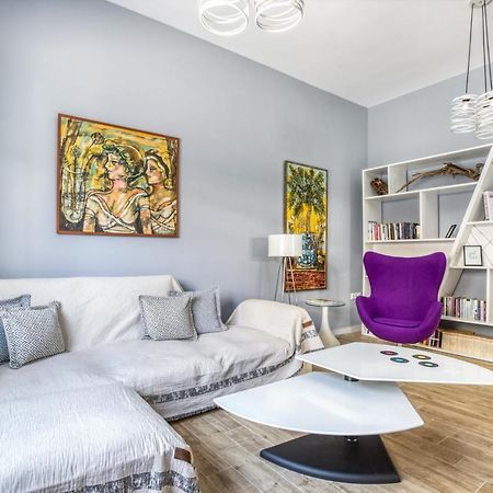 Spacious Flat With Courtyard And Private Parking! Atina Dış mekan fotoğraf