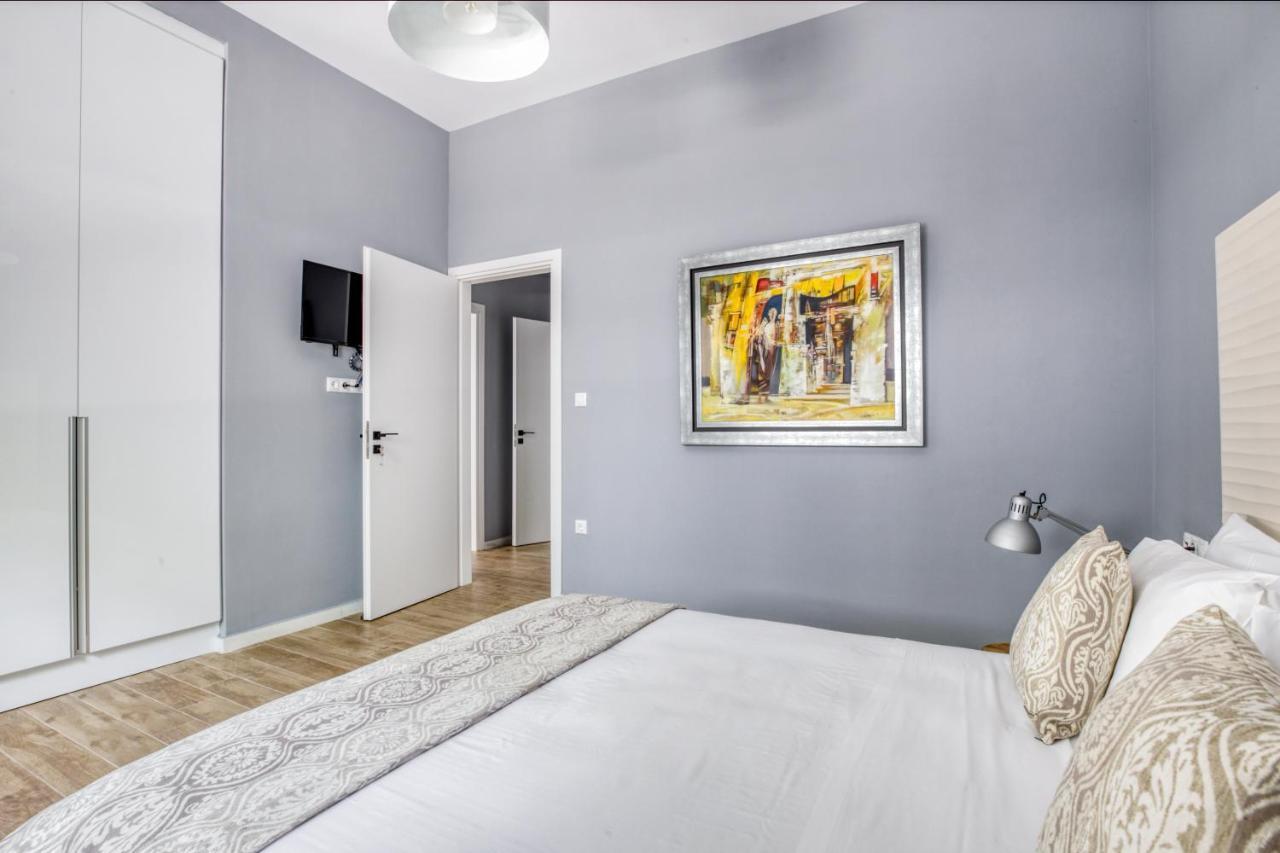 Spacious Flat With Courtyard And Private Parking! Atina Dış mekan fotoğraf