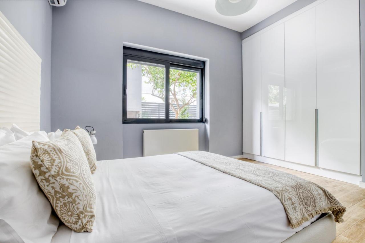 Spacious Flat With Courtyard And Private Parking! Atina Dış mekan fotoğraf