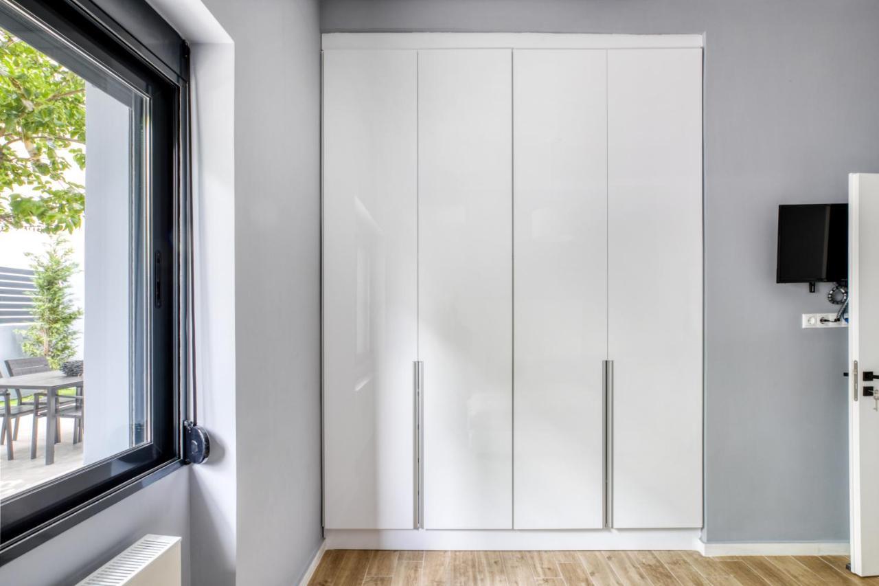 Spacious Flat With Courtyard And Private Parking! Atina Dış mekan fotoğraf