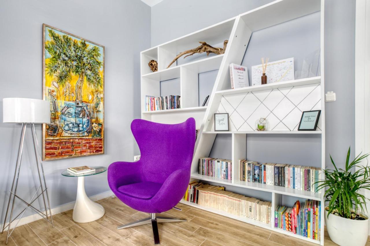 Spacious Flat With Courtyard And Private Parking! Atina Dış mekan fotoğraf