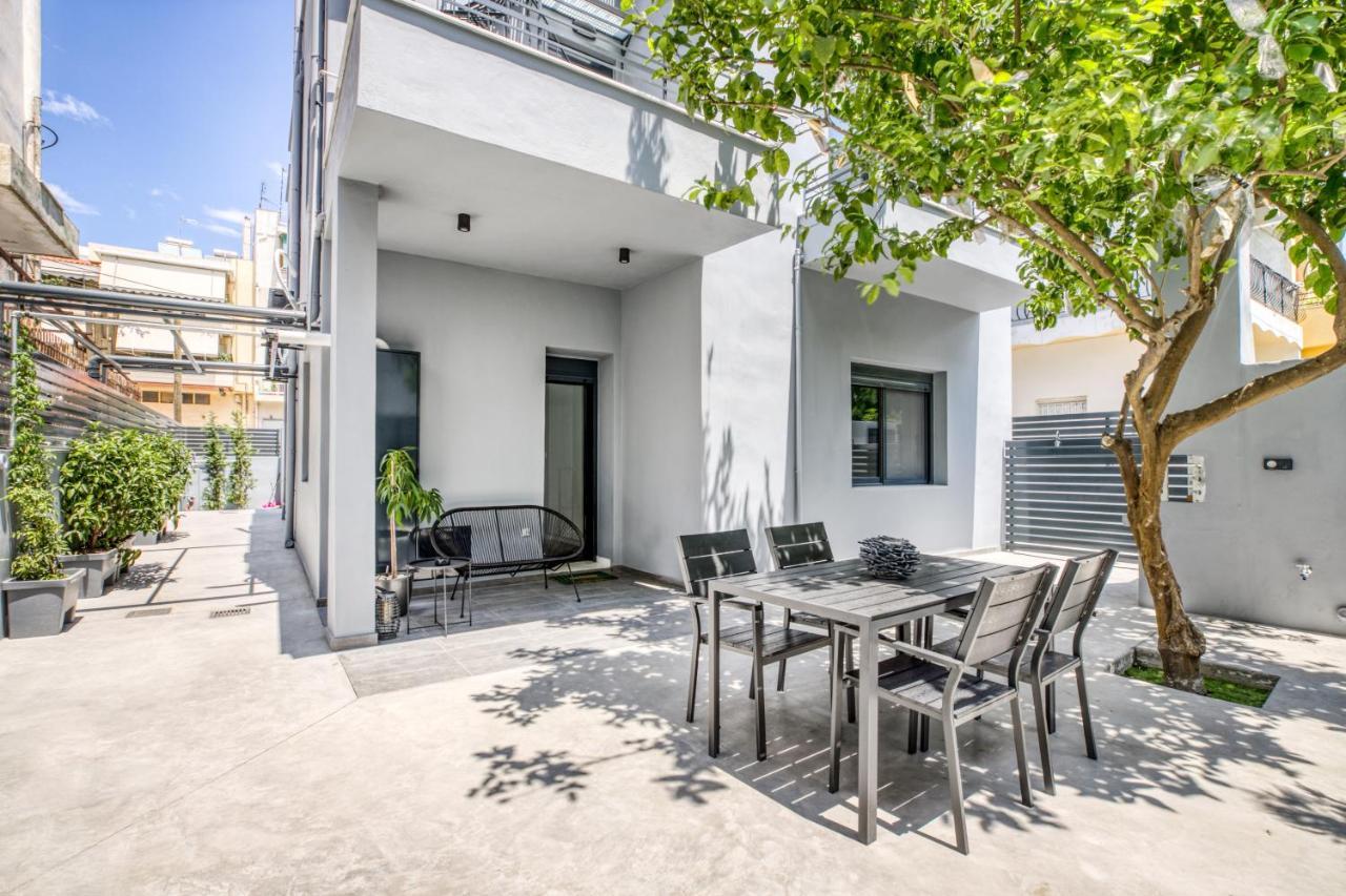 Spacious Flat With Courtyard And Private Parking! Atina Dış mekan fotoğraf