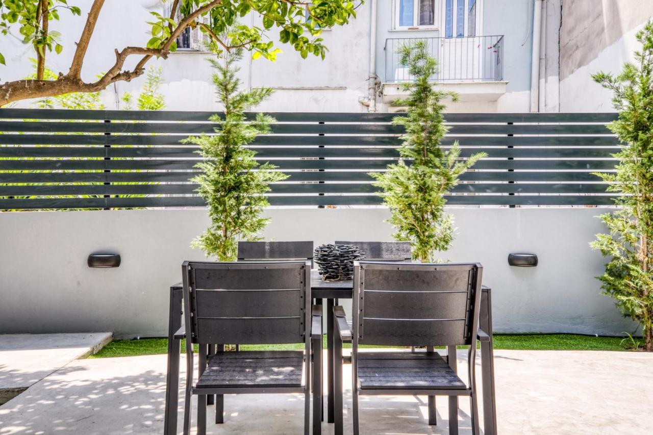 Spacious Flat With Courtyard And Private Parking! Atina Dış mekan fotoğraf