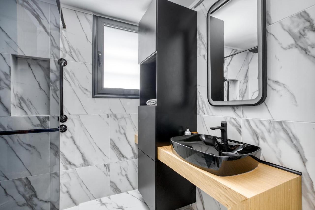 Spacious Flat With Courtyard And Private Parking! Atina Dış mekan fotoğraf