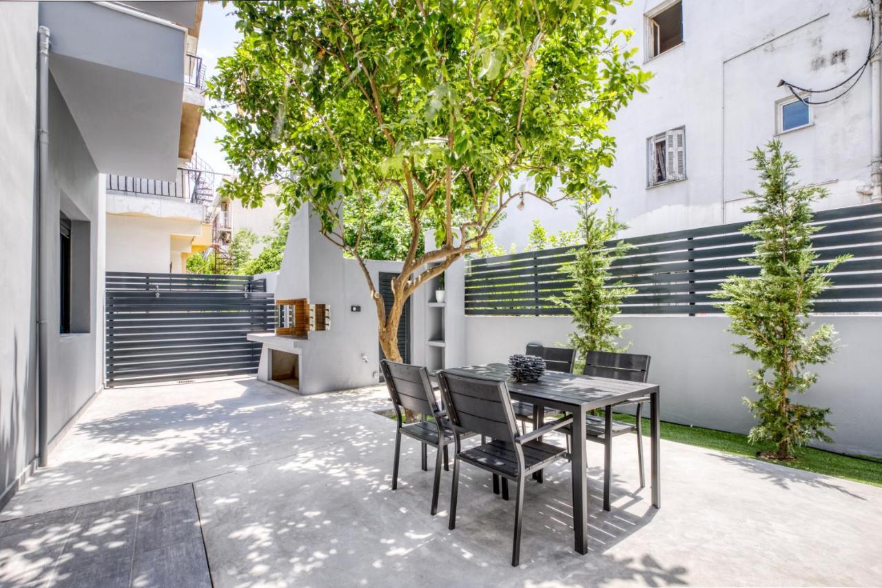 Spacious Flat With Courtyard And Private Parking! Atina Dış mekan fotoğraf