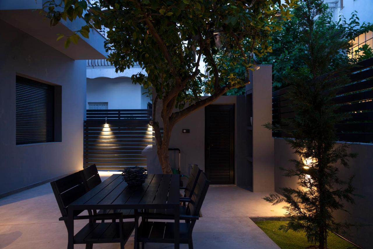 Spacious Flat With Courtyard And Private Parking! Atina Dış mekan fotoğraf